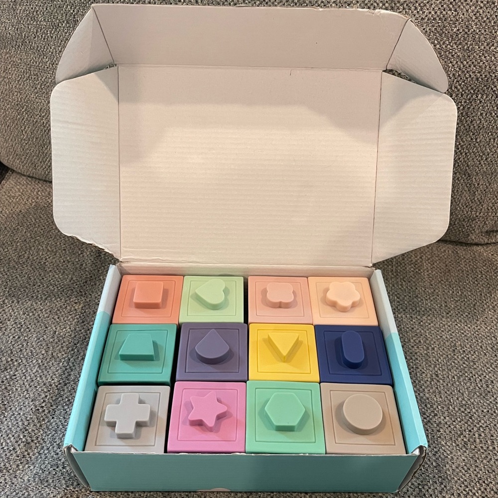 Soft building blocks